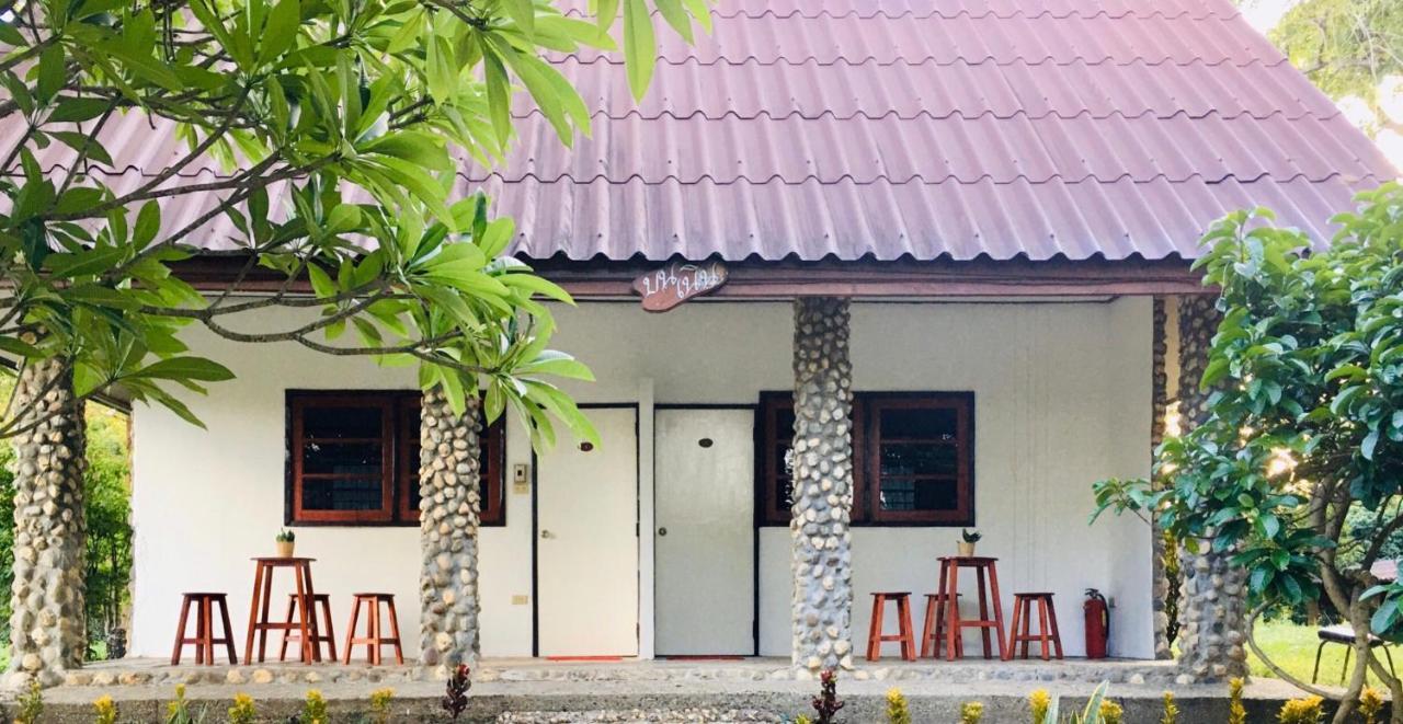 Nan Waterside Hong Bon Nern Bed & Breakfast Екстериор снимка