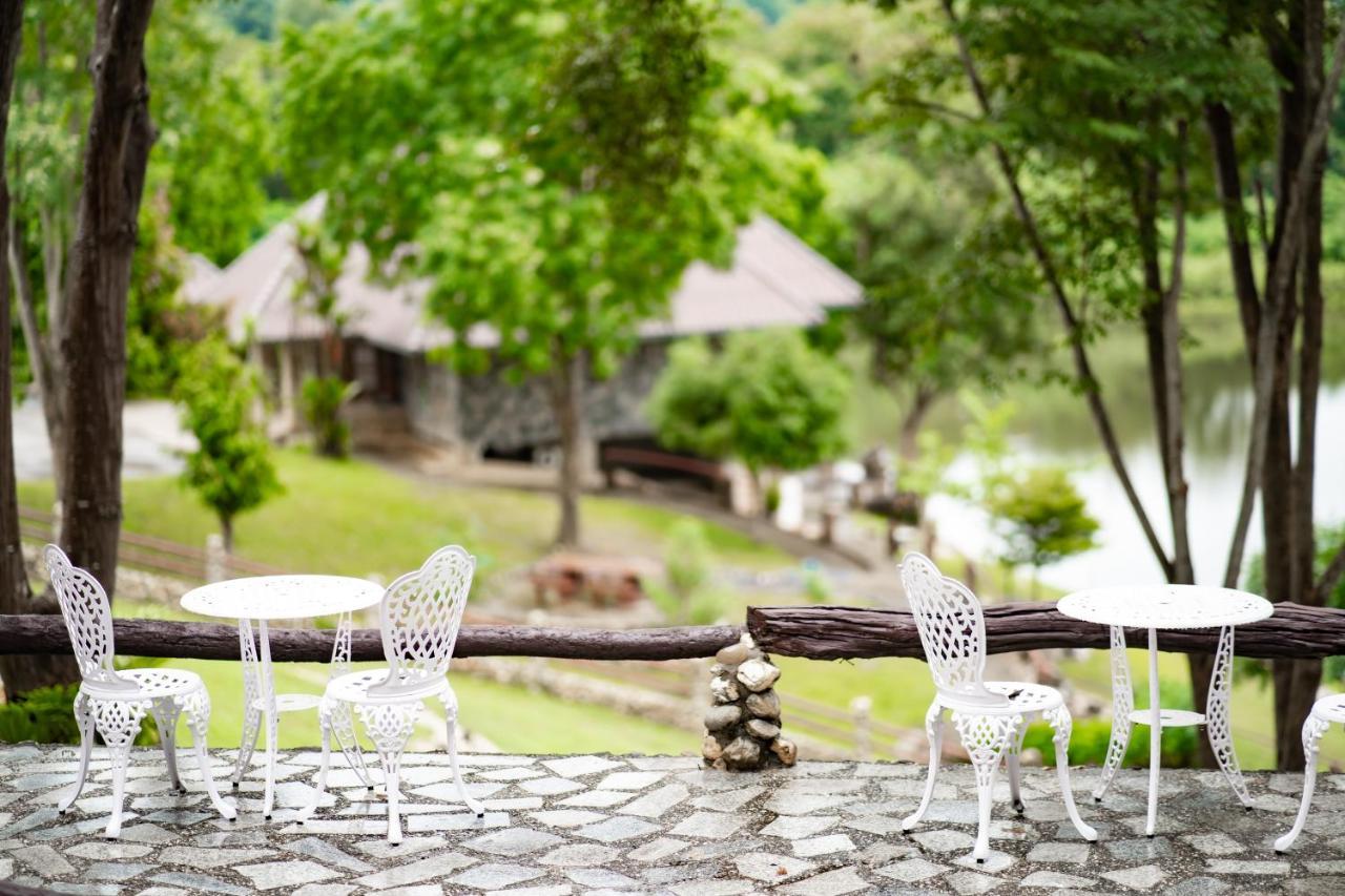 Nan Waterside Hong Bon Nern Bed & Breakfast Екстериор снимка