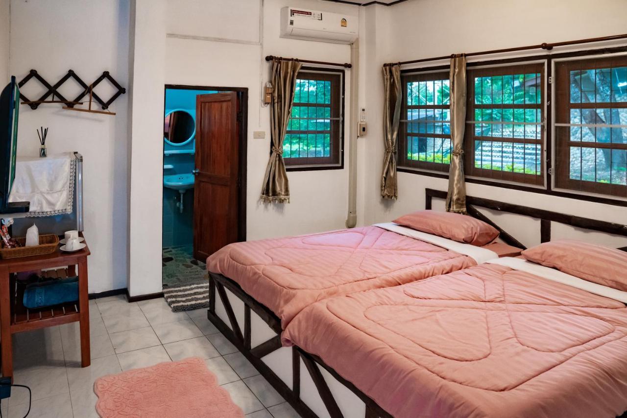 Nan Waterside Hong Bon Nern Bed & Breakfast Екстериор снимка